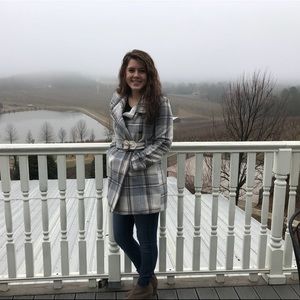 Meet your Posher, Jackie